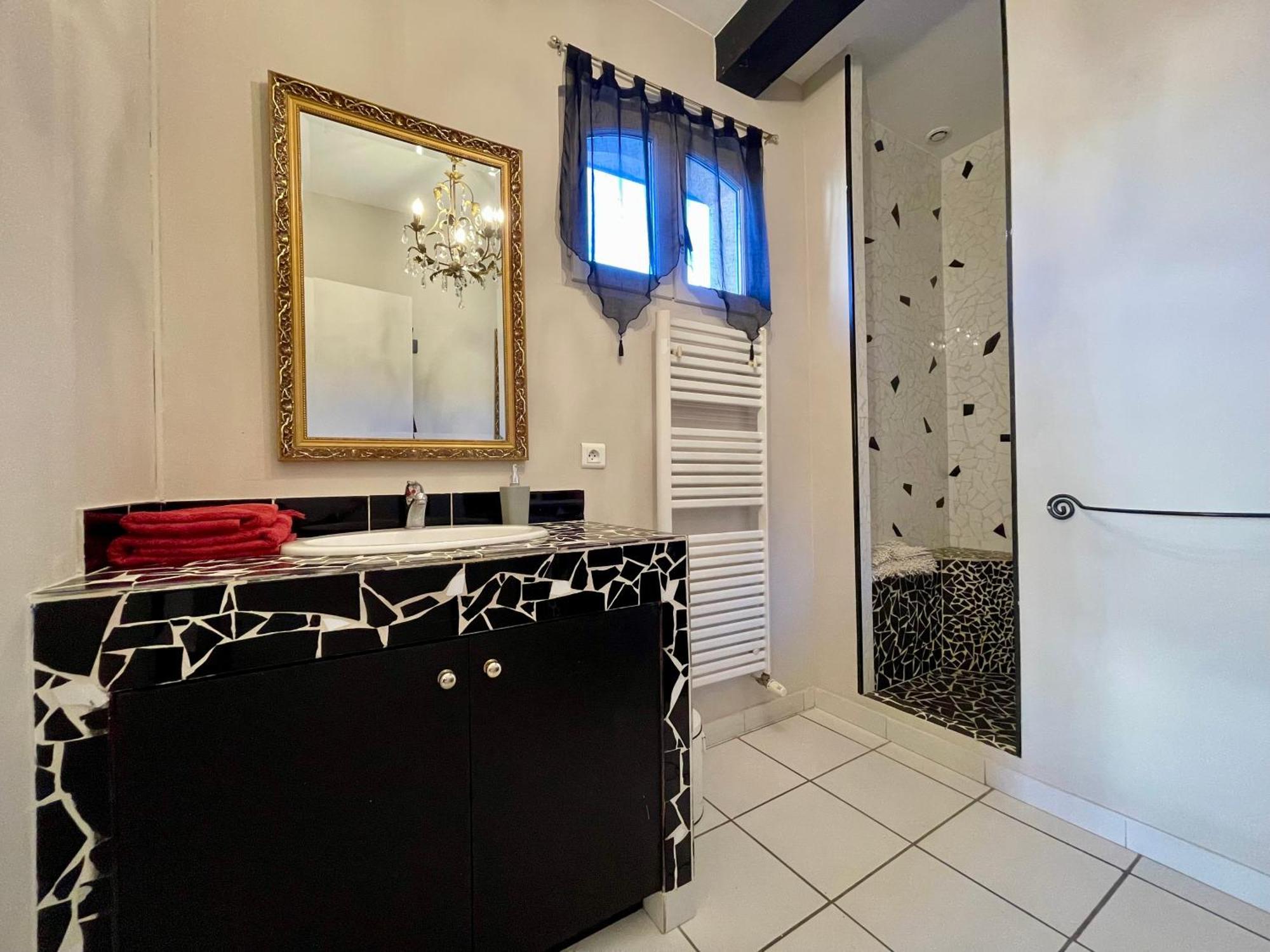 Cote Cite Appartements - Parking Prive - 100M Cite Medievale Carcassonne Exterior photo